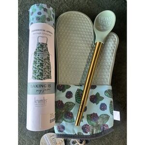 Krumbs Kitchen Farmhouse Apron Mitt Spoon Set OS Blackberry Sage Green NEW